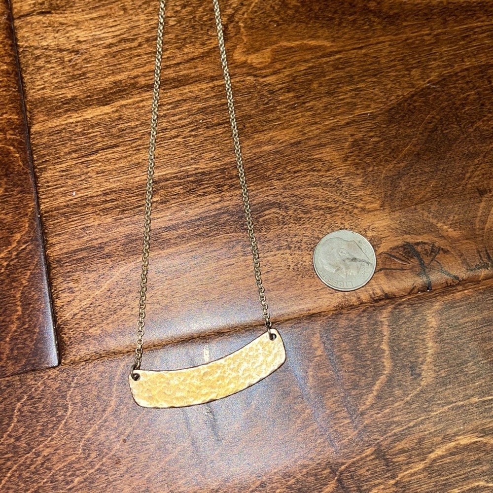 Gold bar necklace